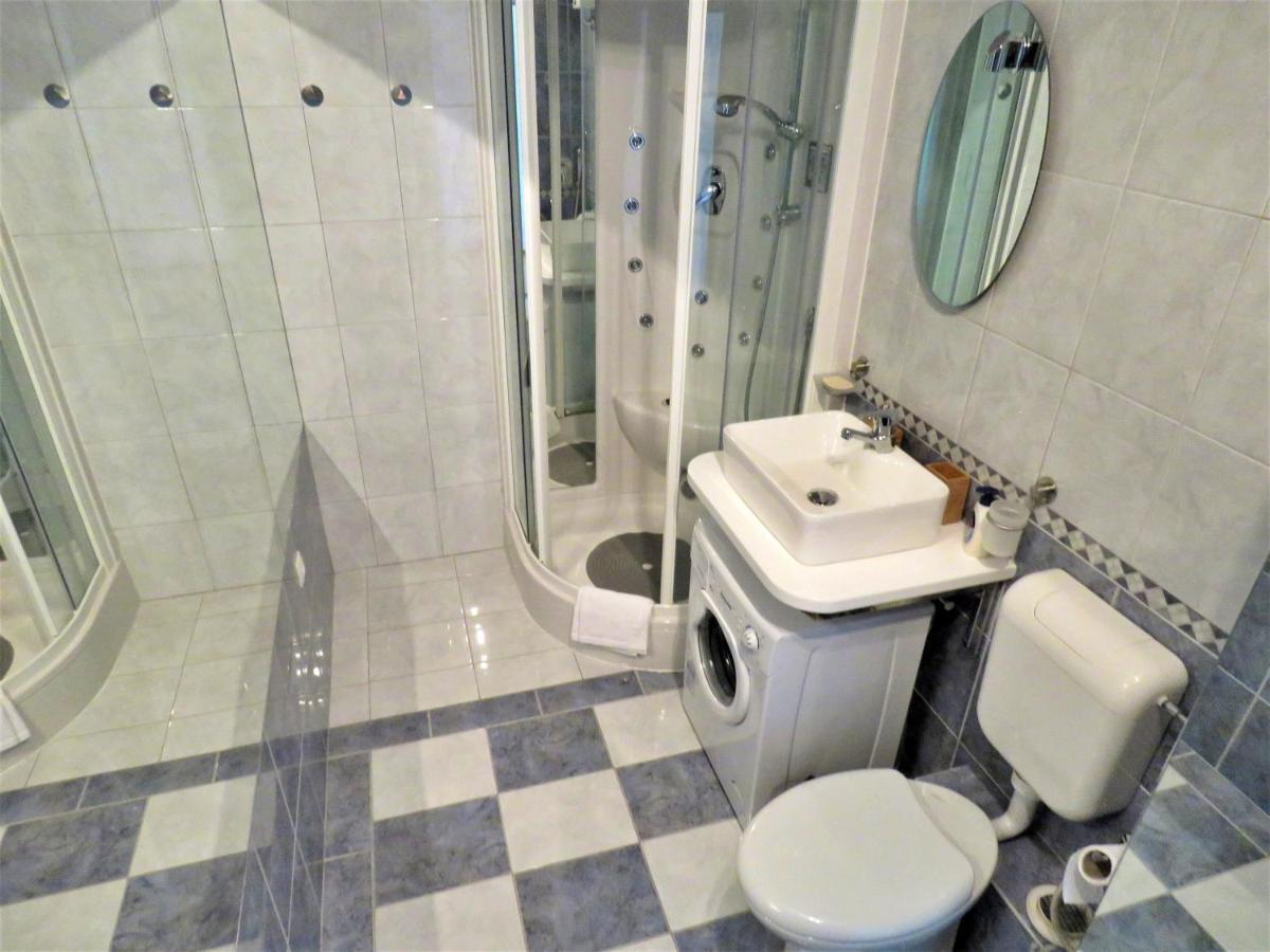 Mitra Zonata Pink Apartment Omis Luaran gambar
